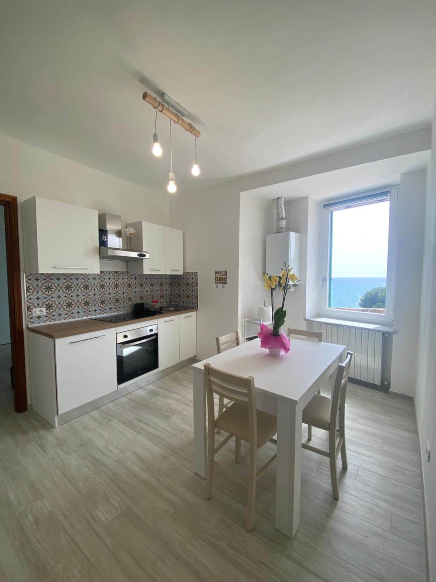 Casa Vacanze Merletto อิมเปรีอา ภายนอก รูปภาพ